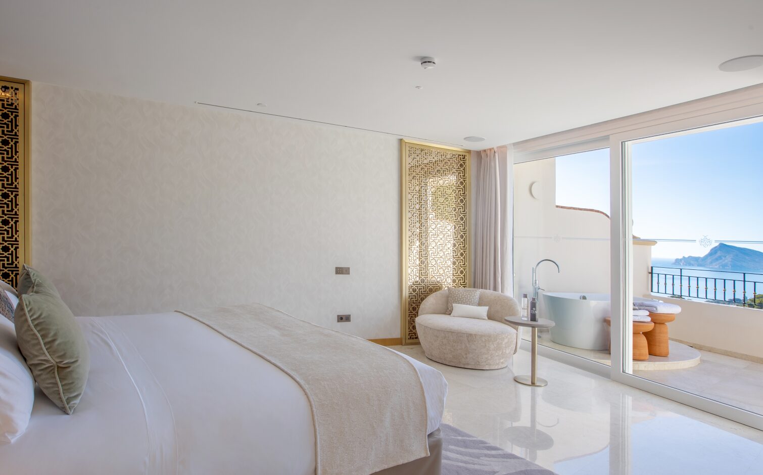 slider_01 (1)