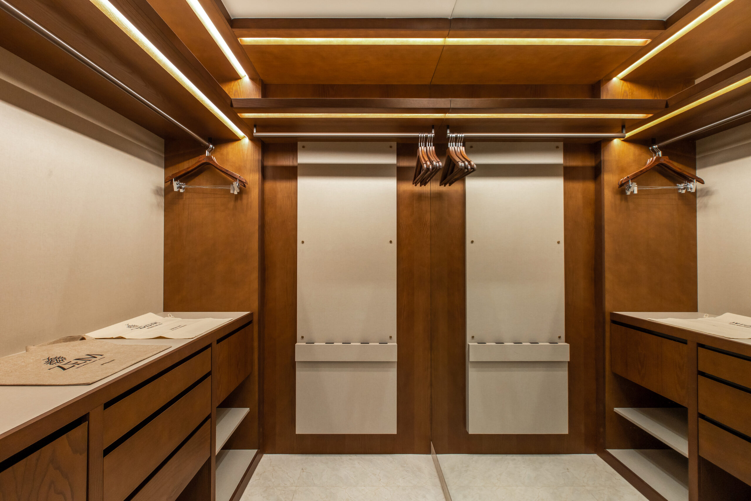 zemaltea-deluxe-premium-12-feb25